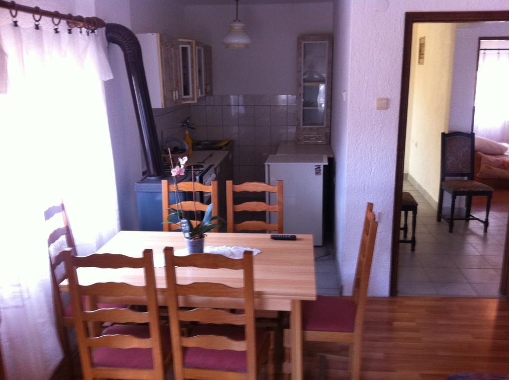 Apartmani Cempres Senj 센 객실 사진